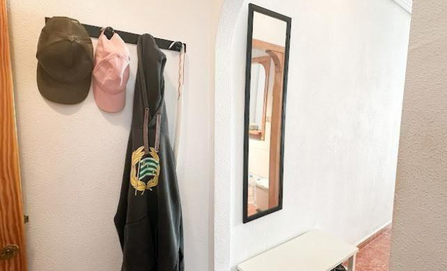 Herverkoop - Apartment - Torrevieja - Centro