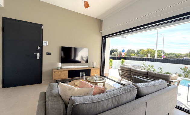 Resale - Bungalow - Groundfloor - Pilar de la Horadada - Costa Blanca Sur