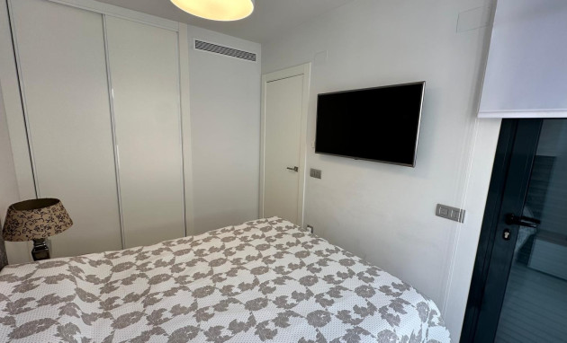 Revente - Apartment - Torrevieja - Calas Blancas