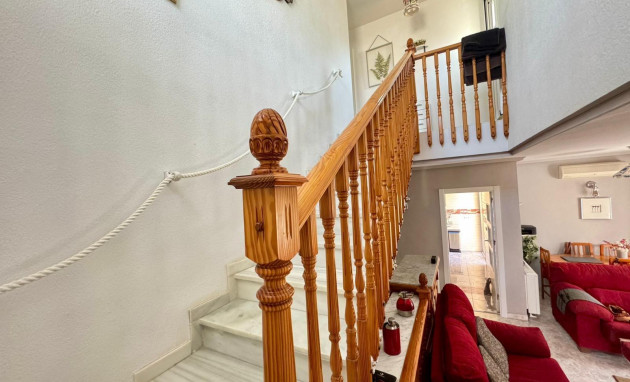 Resale - Villa - Torrevieja - Los altos