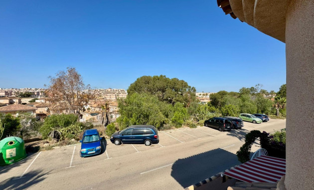 Resale - Villa - Torrevieja - Los altos