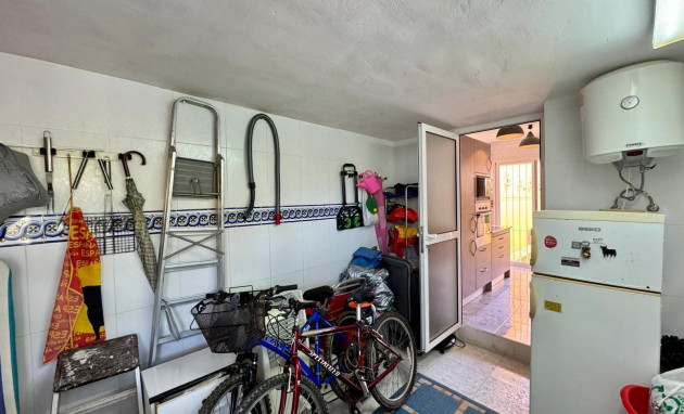 Resale - Villa - Torrevieja - Los altos