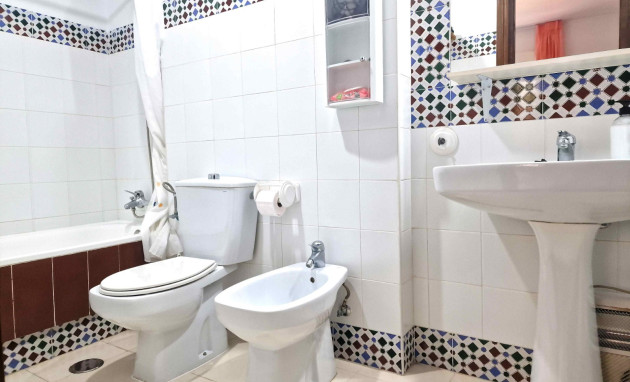 Resale - Apartment - Torrevieja - Playa de los locos