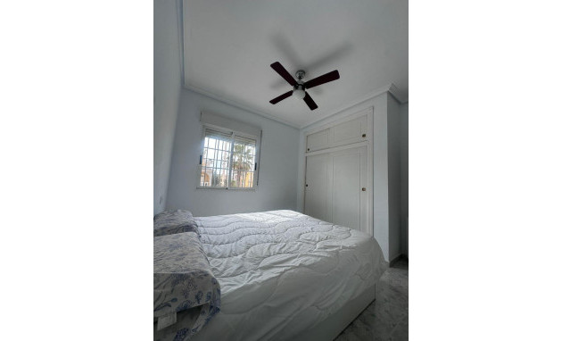 Resale - Town house - Torrevieja - Los Frutales