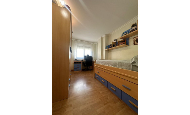 Revente - Apartment - Torrevieja - Centro