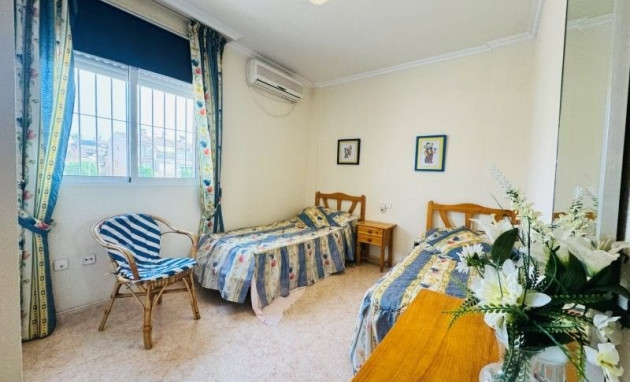 Resale - Duplex - Torrevieja - Aguas Nuevas