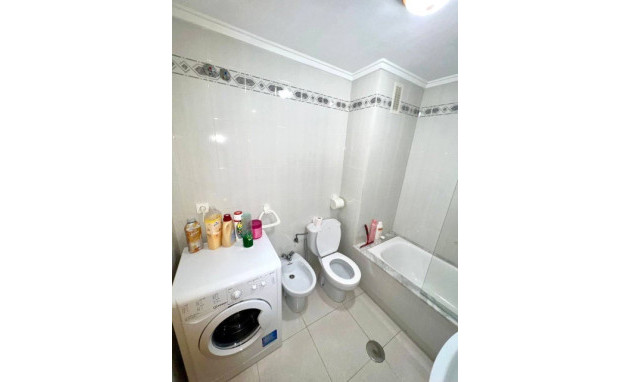 Herverkoop - Apartment - Torrevieja