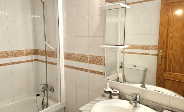 Herverkoop - Apartment - Torrevieja