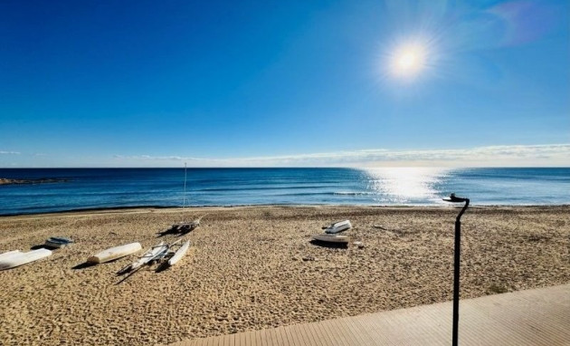 Resale - Apartment - La Mata