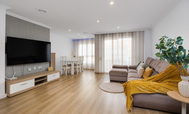 Herverkoop - Apartment - Torrevieja - torrevieja