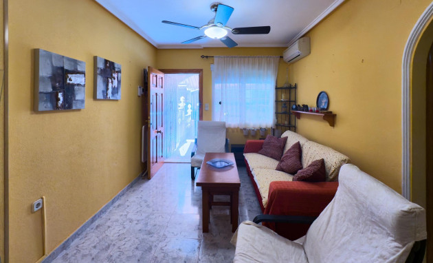 Resale - Ground Floor - Torrevieja - La Mata pueblo