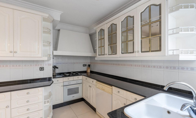 Revente - Apartment - Torrevieja - Paseo maritimo