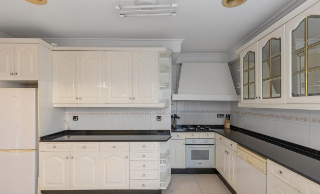 Revente - Apartment - Torrevieja - Paseo maritimo