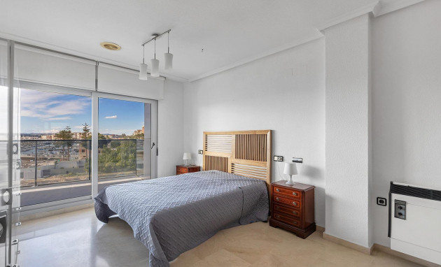 Revente - Apartment - Torrevieja - Paseo maritimo
