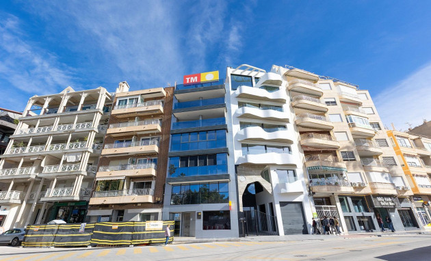 Revente - Apartment - Torrevieja - Paseo maritimo