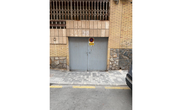 Herverkoop - Garage - Torrevieja - Playa del cura