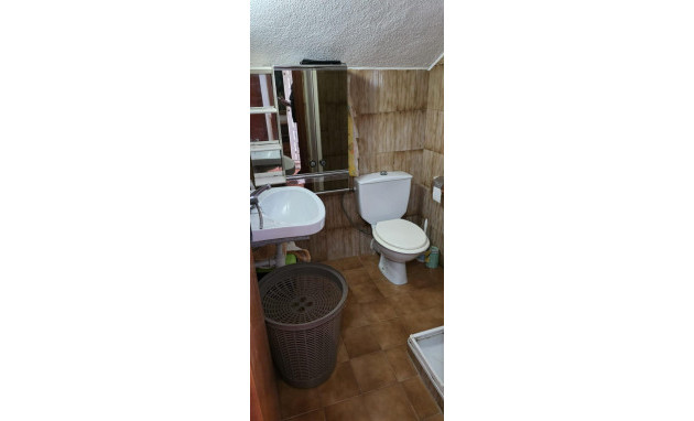 Herverkoop - Terraced house - Torrevieja - Centro