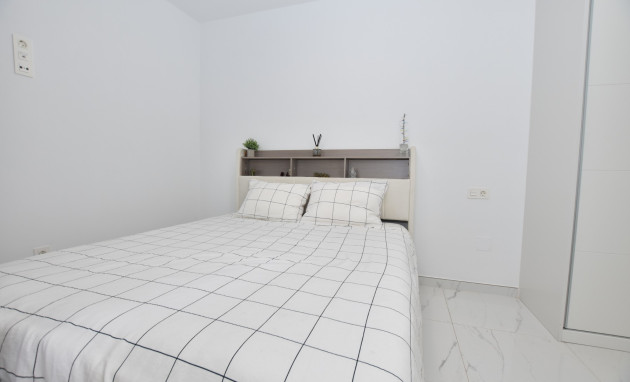 Revente - Villa - Los Montesinos