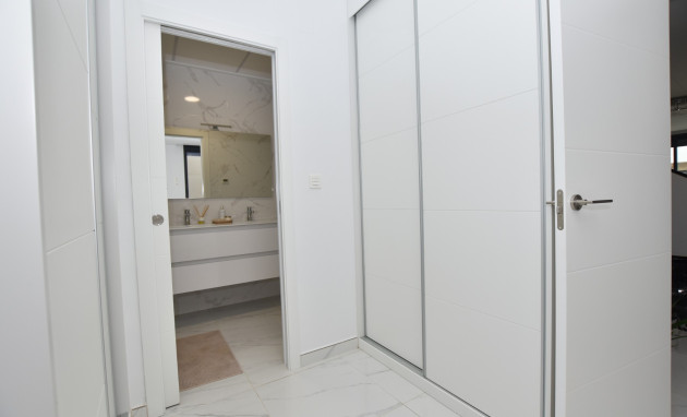 Revente - Villa - Los Montesinos