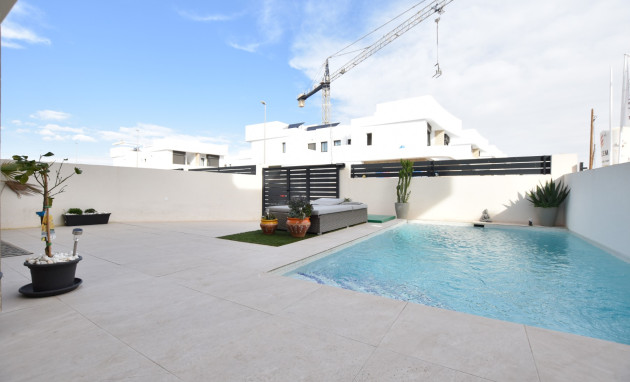 Revente - Villa - Los Montesinos