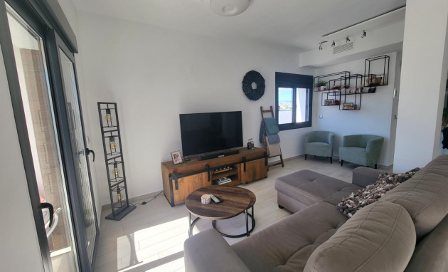 Resale - Townhouse - Daya Vieja