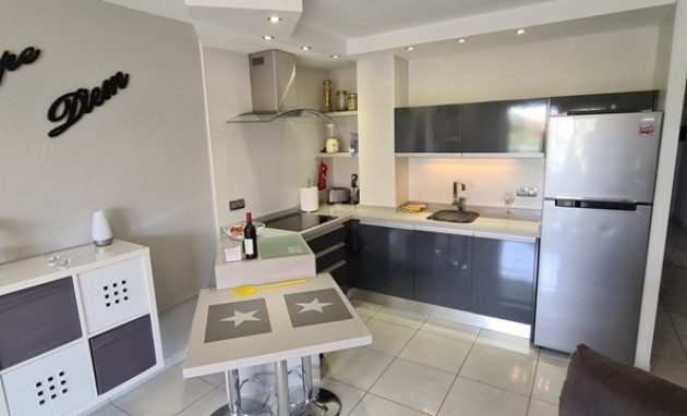 Herverkoop - Apartment - Orihuela Costa - Punta Prima