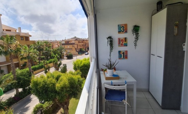 Herverkoop - Apartment - Orihuela Costa - Punta Prima