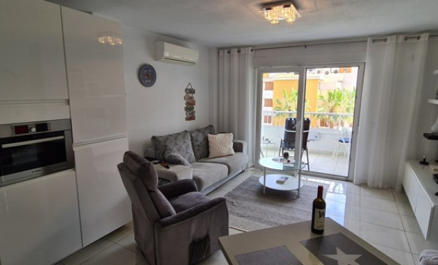 Herverkoop - Apartment - Orihuela Costa - Punta Prima