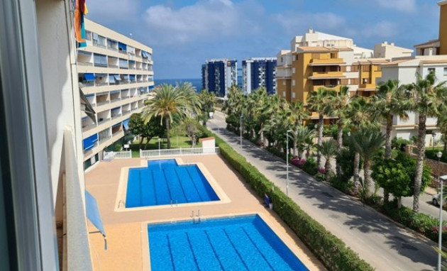 Herverkoop - Apartment - Orihuela Costa - Punta Prima