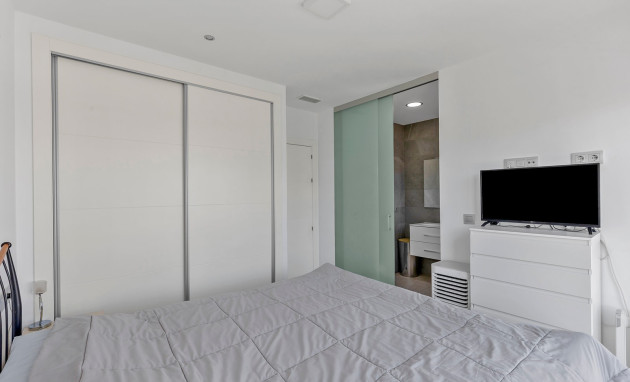 Revente - Villa - Orihuela Costa - Vistabella Golf