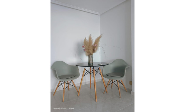 Resale - Apartment - Torrevieja - Centro