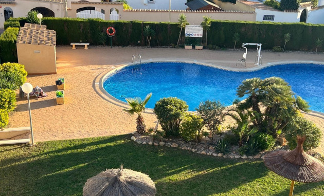 Resale - Villa - Orihuela Costa - Los Almendros-La Florida