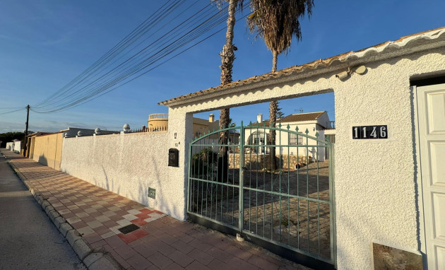 Reventa - Villa - Torrevieja - San luis