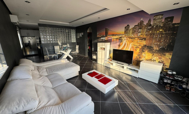 Reventa - Villa - Torrevieja - San luis