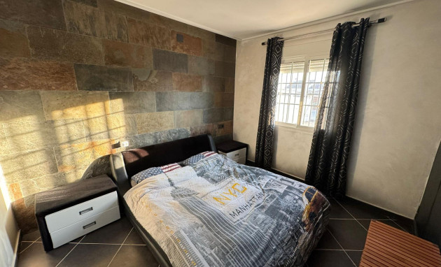 Reventa - Villa - Torrevieja - San luis