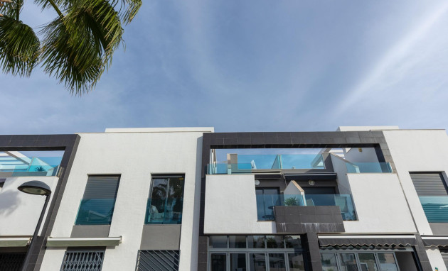 Herverkoop - Bungalow - Gelijkvloers - Torrevieja - Los Balcones - Los Altos del Edén