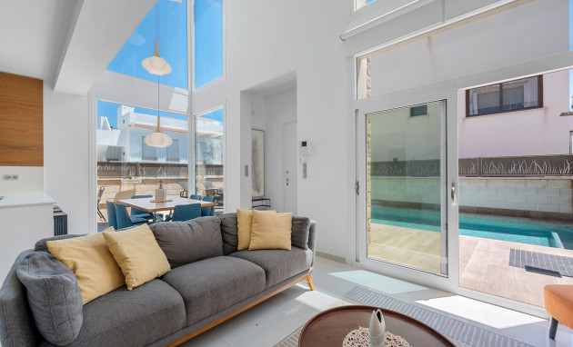 Herverkoop - Detached Villa - Ciudad Quesada - La Laguna