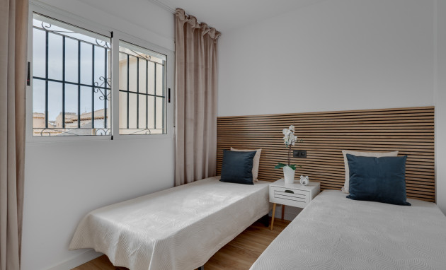 Revente - Maison de ville - Orihuela Costa - La Florida