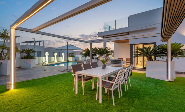 Herverkoop - Detached Villa - Orihuela Costa - Villamartin