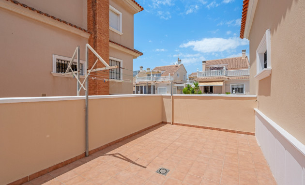 Resale - Detached Villa - Torrevieja