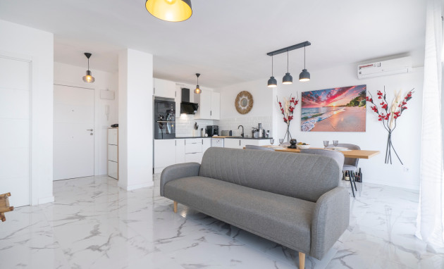 Resale - Apartment - Orihuela Costa - Punta Prima