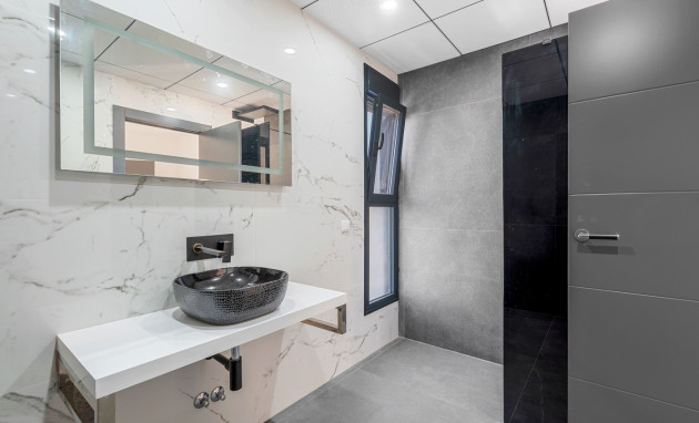 Herverkoop - Detached Villa - Orihuela Costa - Dehesa de Campoamor