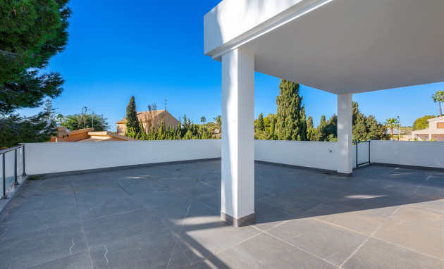 Herverkoop - Detached Villa - Orihuela Costa - Dehesa de Campoamor
