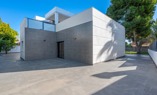 Herverkoop - Detached Villa - Orihuela Costa - Dehesa de Campoamor