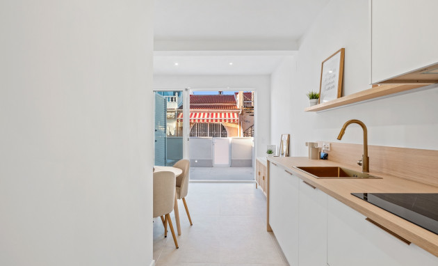 Revente - Bungalow - Rez-de-chaussée - Torrevieja - El Chaparral