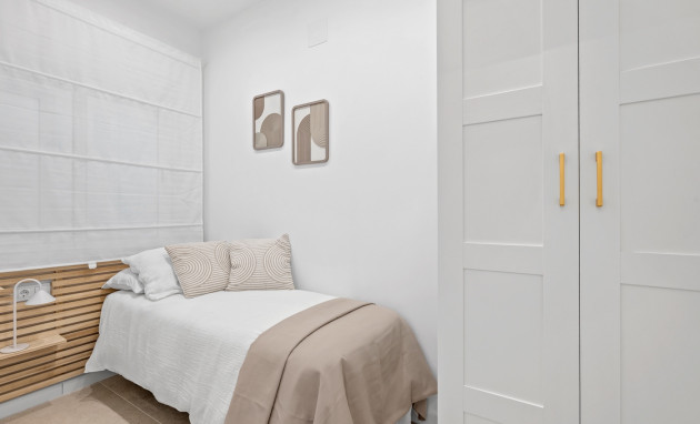 Revente - Bungalow - Rez-de-chaussée - Torrevieja - El Chaparral