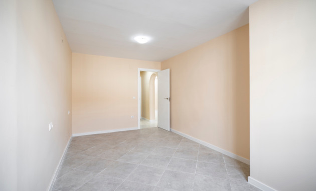 Reventa - Bungalow - Planta Baja - Torrevieja - El Chaparral