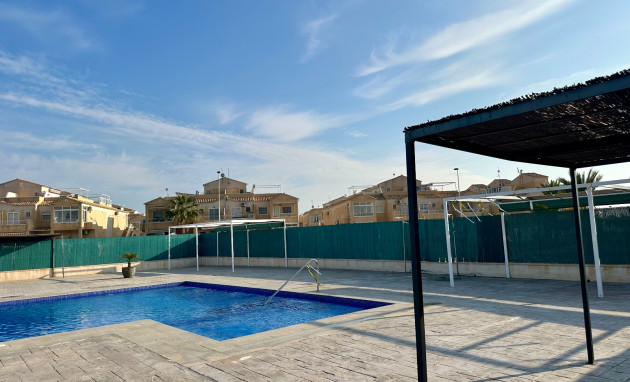 Resale - Townhouse - Torrevieja - Torreta