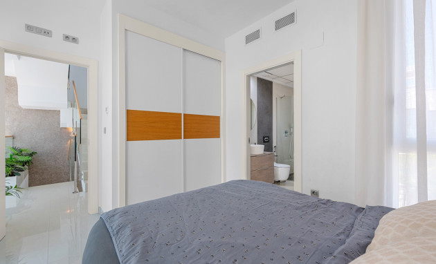 Herverkoop - Detached Villa - Ciudad Quesada - La Laguna