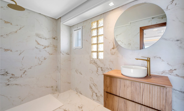 Herverkoop - Detached Villa - Torrevieja - Los Frutales